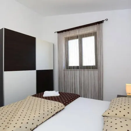 Apartman Melani *